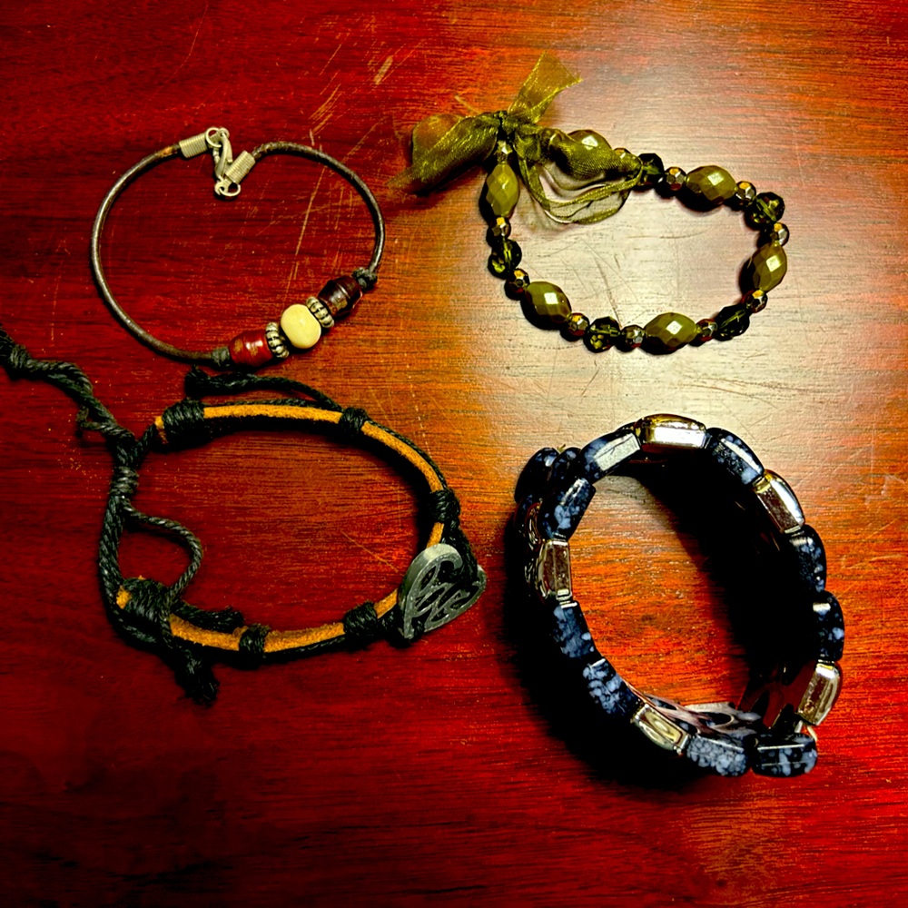 bracelets 💎🛍️